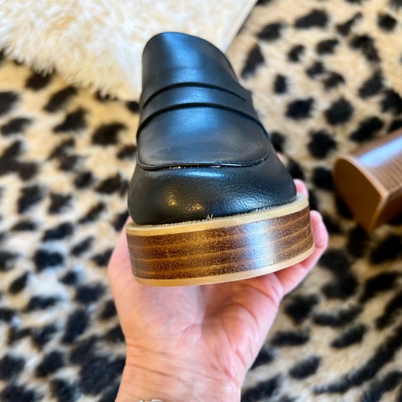 Oasis Society Hannah Shoe, Blk - Picture 6 of 14